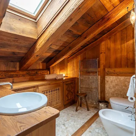 Lumiere - Scopri Il Lusso Apartman Courmayeur